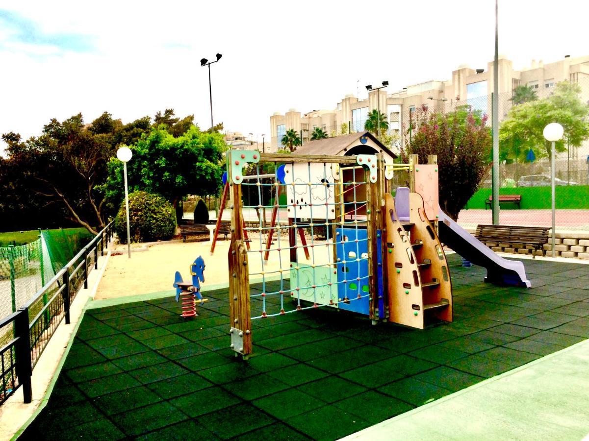 Large Relaxed Terrace, Golf Views Apartment Alicante Luaran gambar