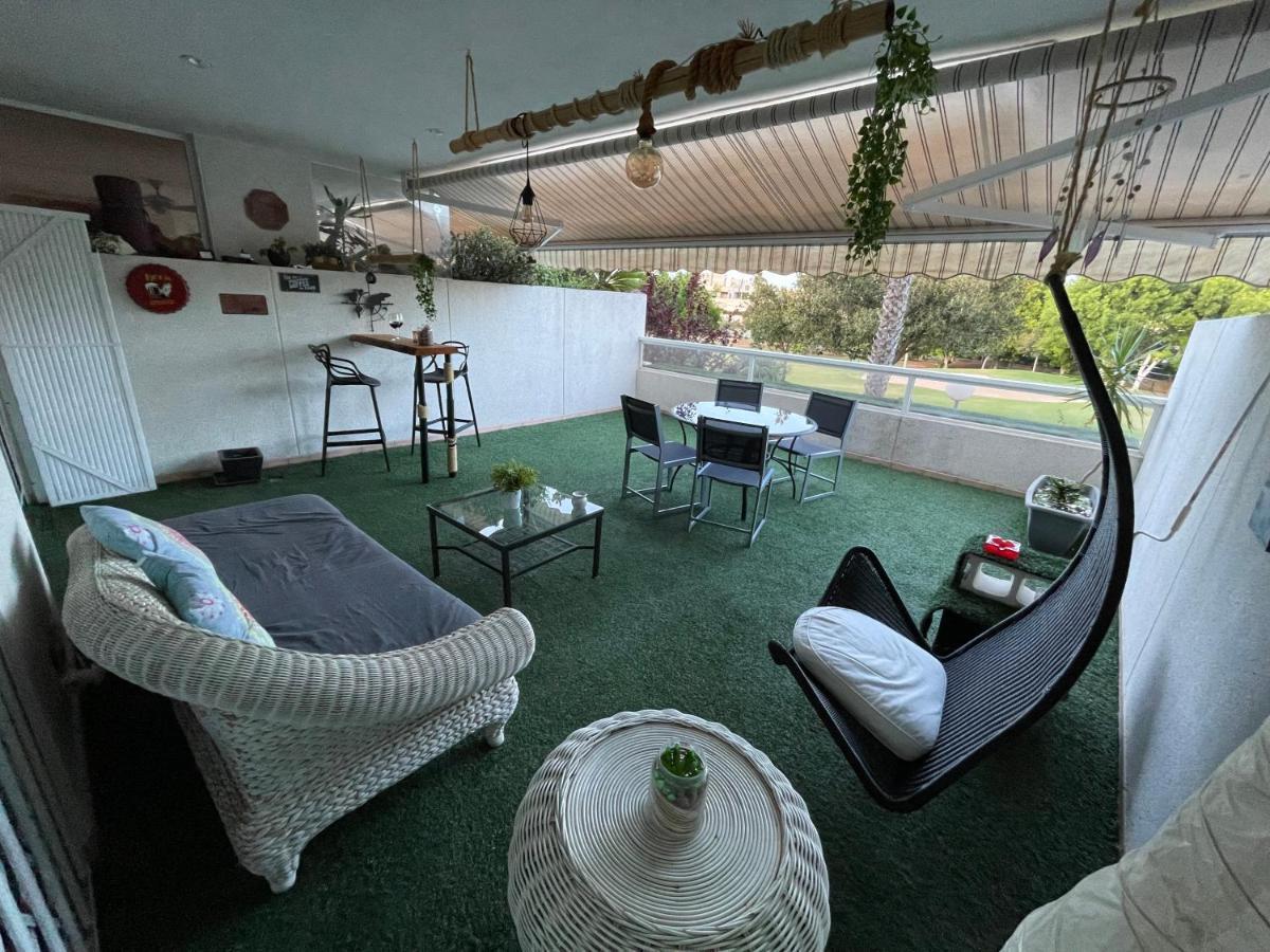 Large Relaxed Terrace, Golf Views Apartment Alicante Luaran gambar